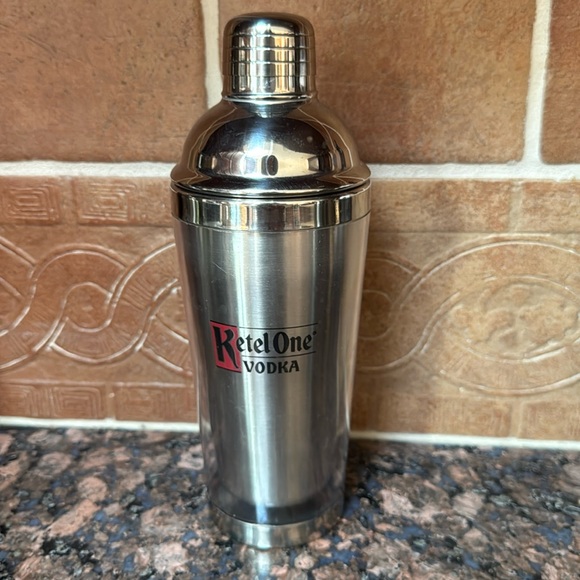 Ketel One Vodka Stainless Steel Shaker Drink Mixer And Cocktail Shaker - Picture 1 of 6